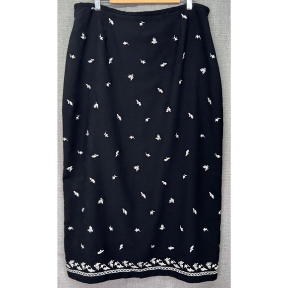 Coldwater Creek Side Zip Maxi Skirt Size XL Black White Floral Embroidery - Picture 2 of 7